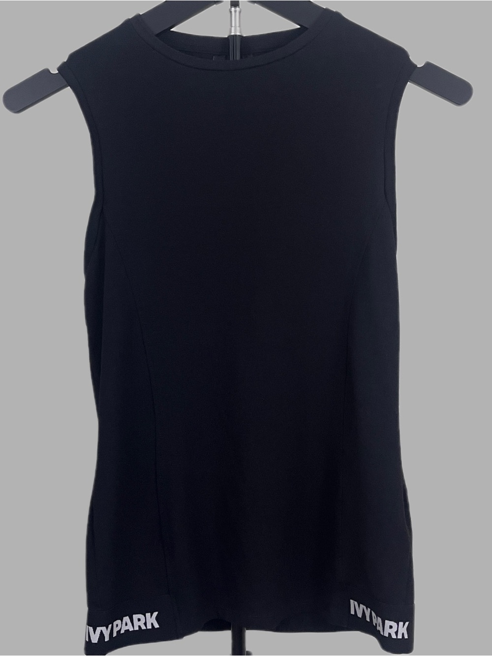 IVY PARK Black Open Back Athletic Sleeveless Tank Sz Small